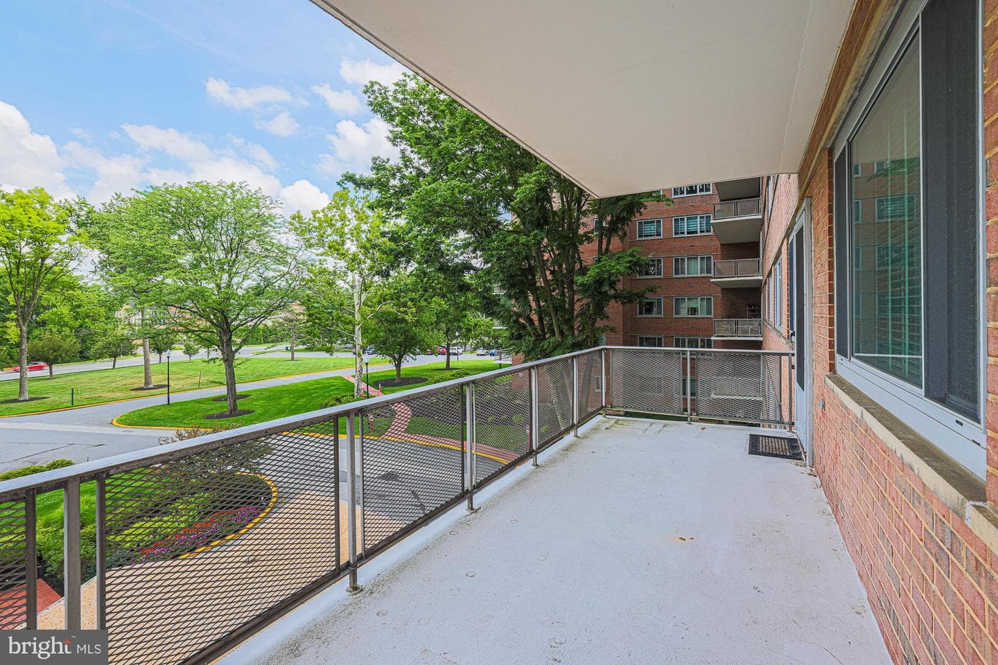 11 Slade Avenue #308 photo 27