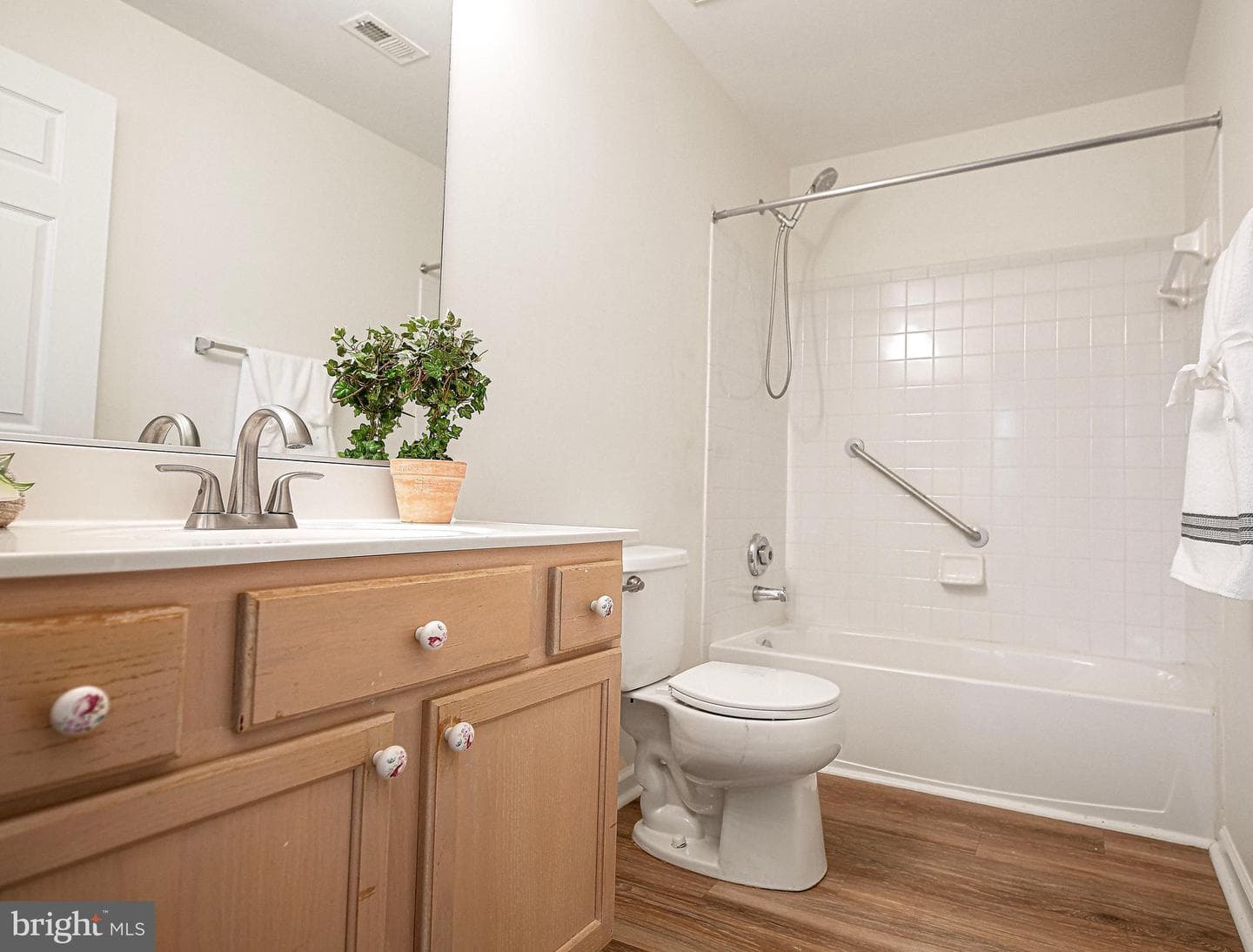 8809 Stone Ridge Circle #103 photo 29