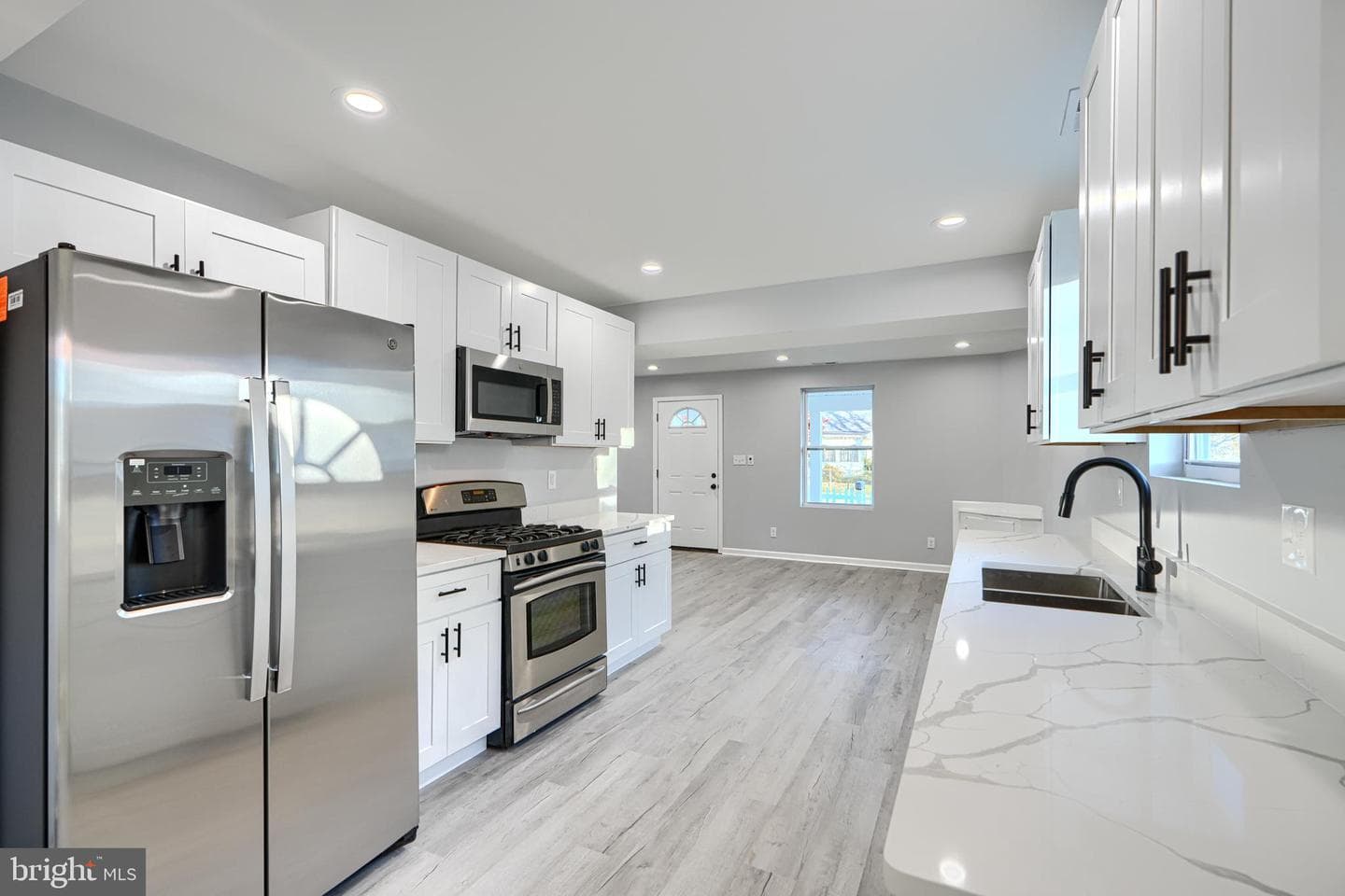 9 Avenal Road photo 12
