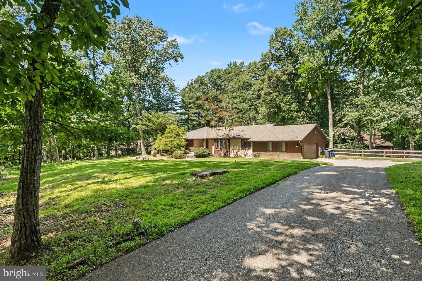 2306 Caves Road photo 1