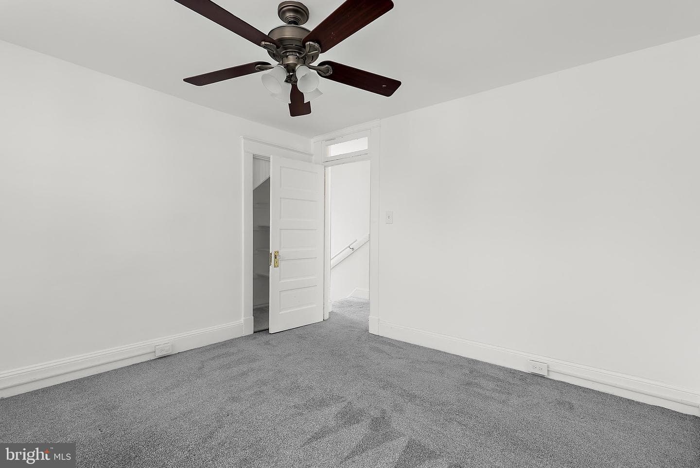 2621 Hillcrest photo 12