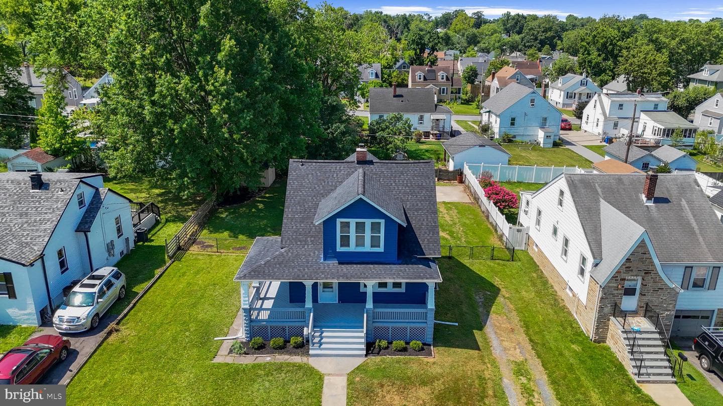 2621 Hillcrest photo 22