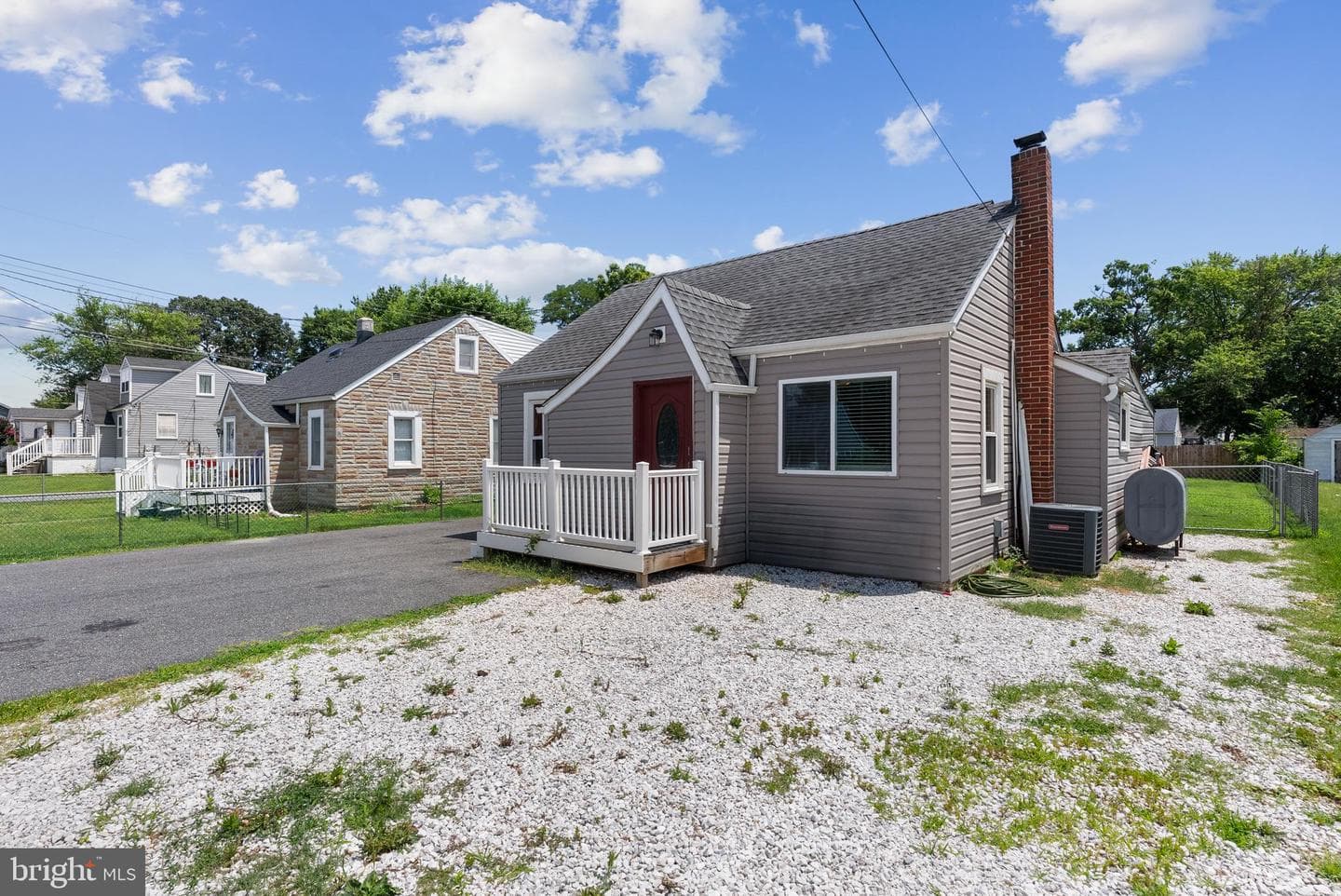 1709 Pin Oak Avenue photo 3