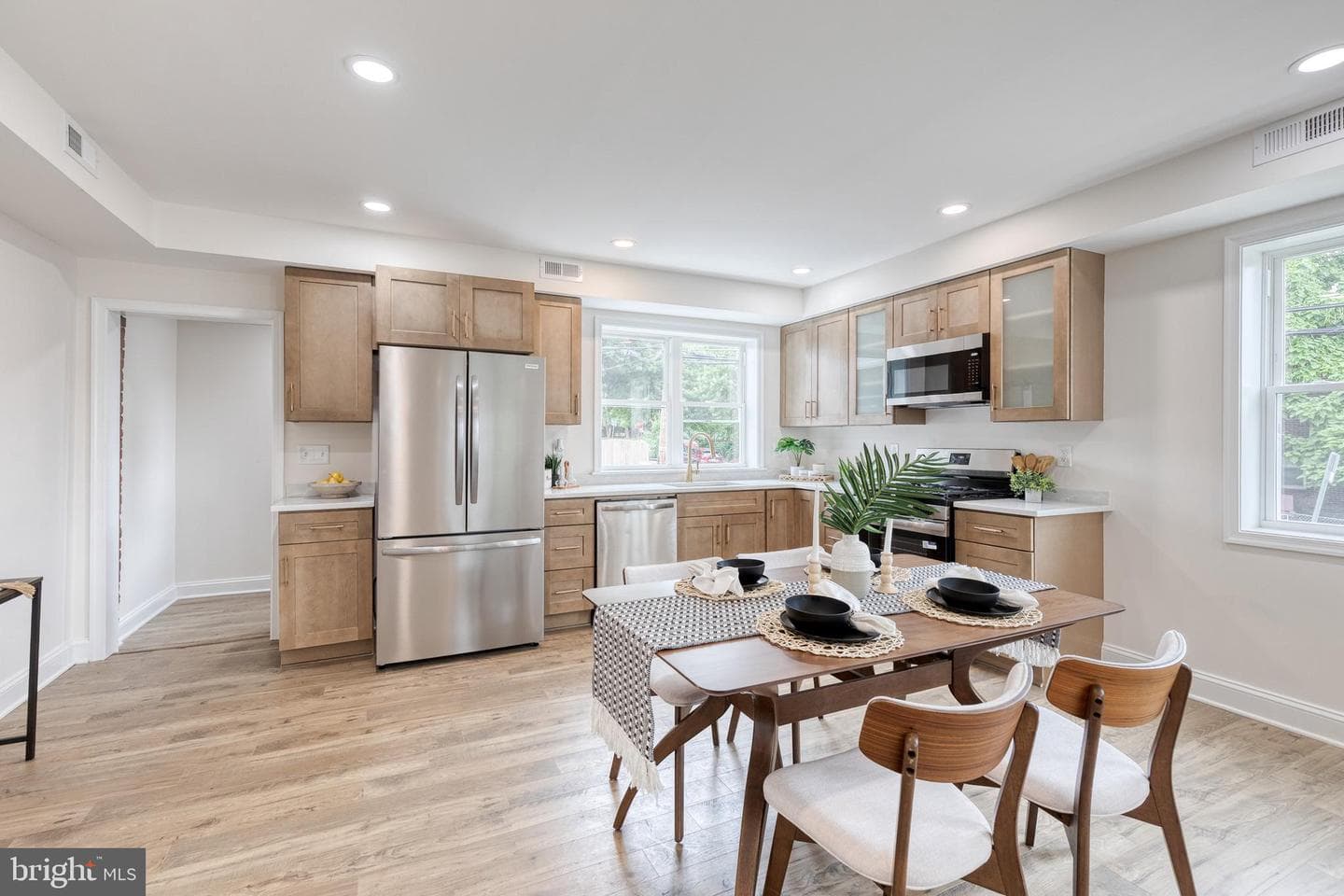 6854 Dunbar Road photo 10