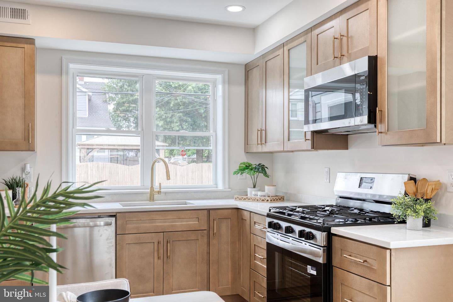 6854 Dunbar Road photo 12