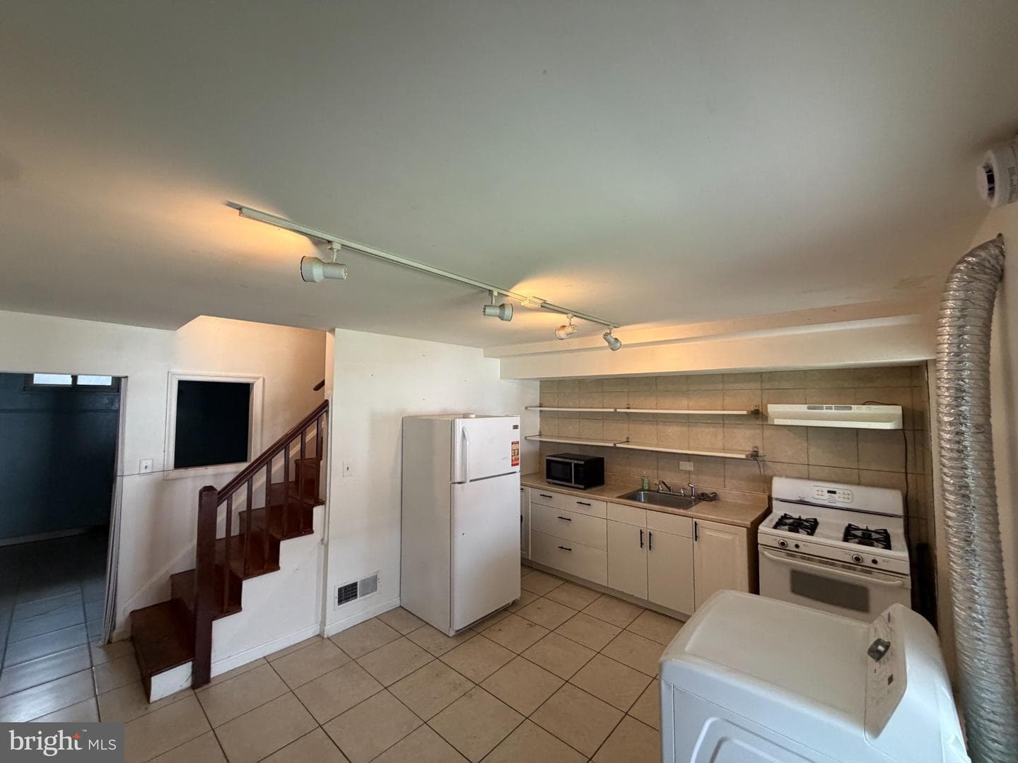 7216 Conley Street photo 13