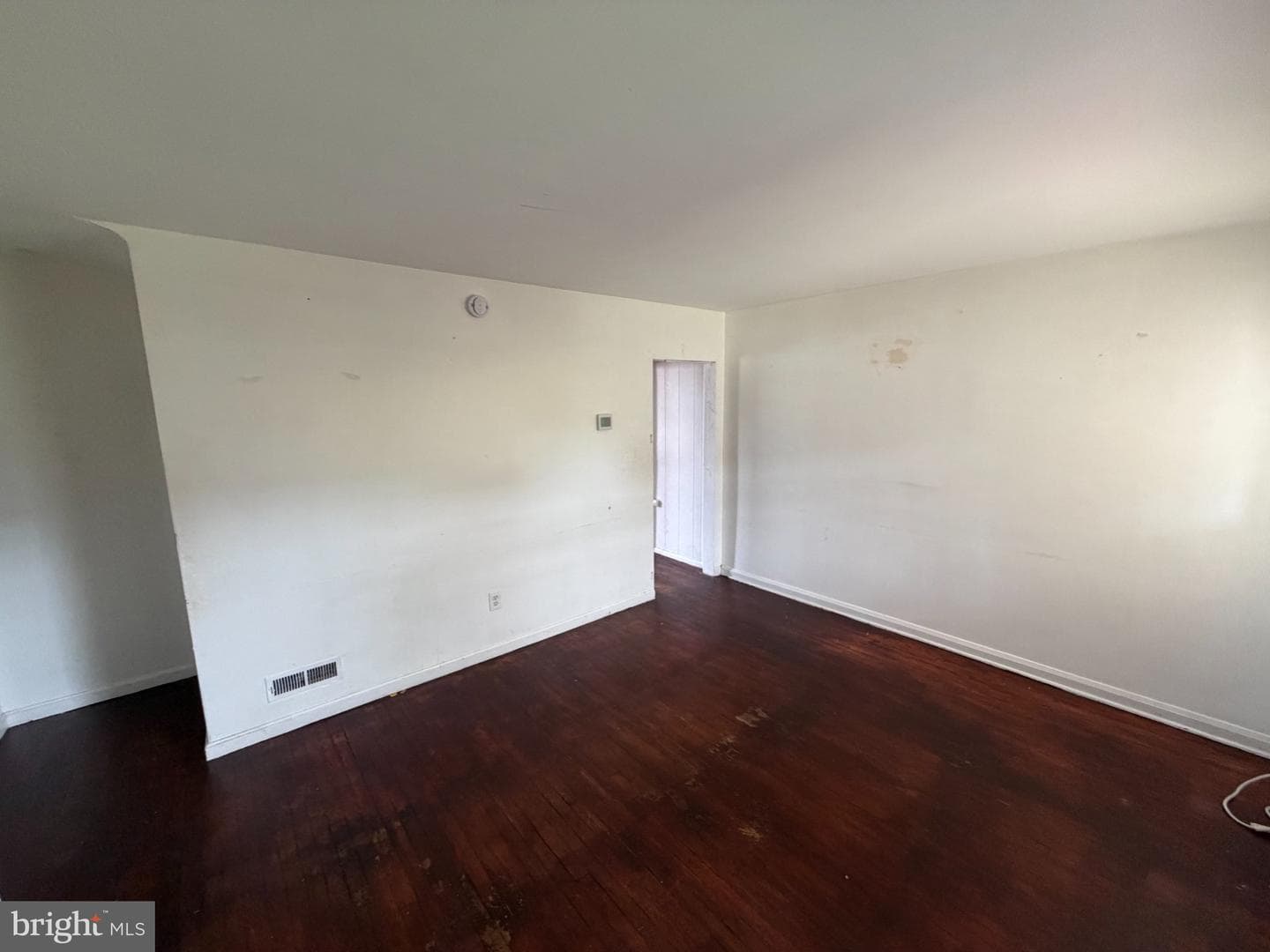 7216 Conley Street photo 4