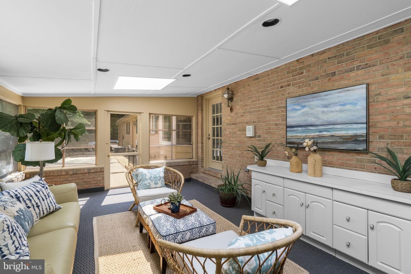 300 Stonehurst Road photo 25