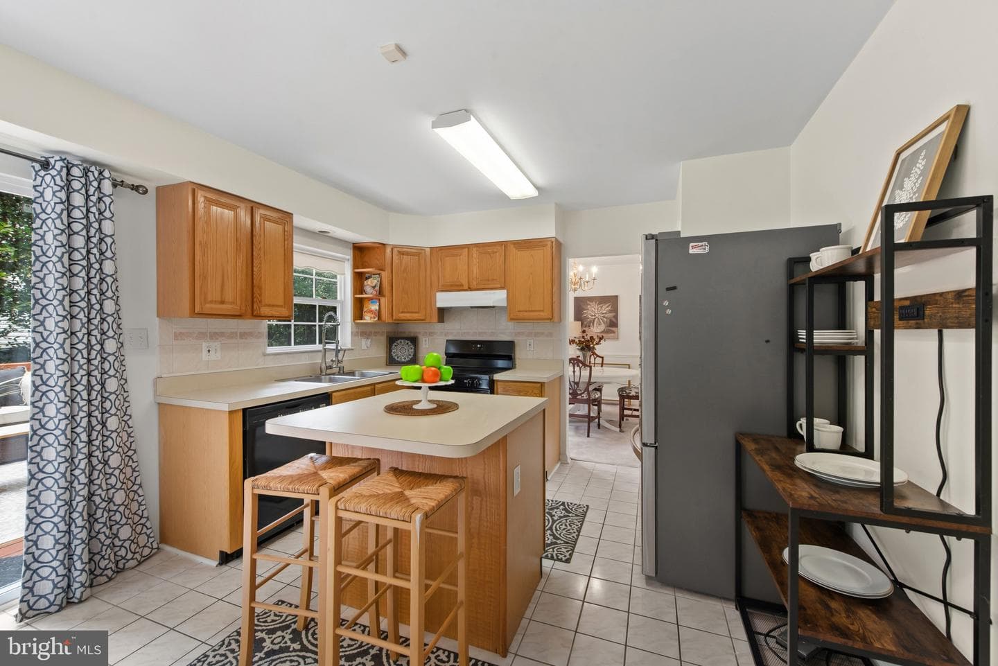 1 Overhill Road photo 14