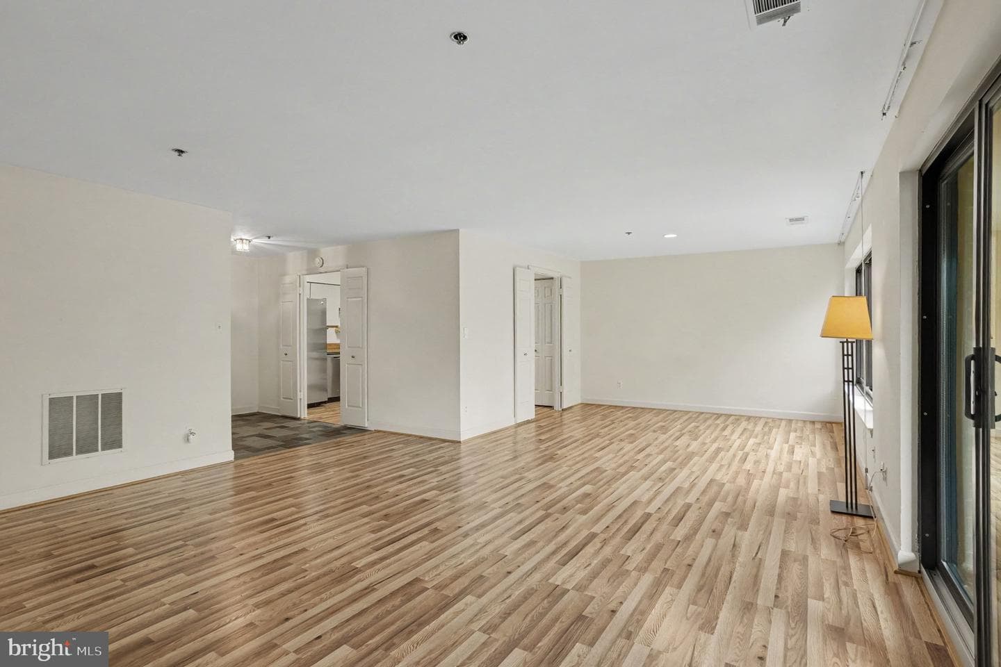 1 Southerly Court #502 photo 8