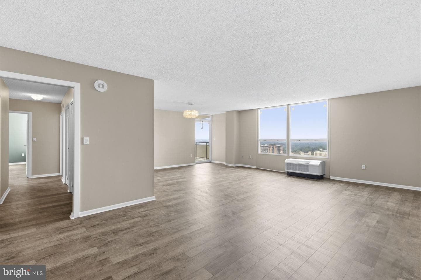 205 E Joppa Road #2606 photo 9