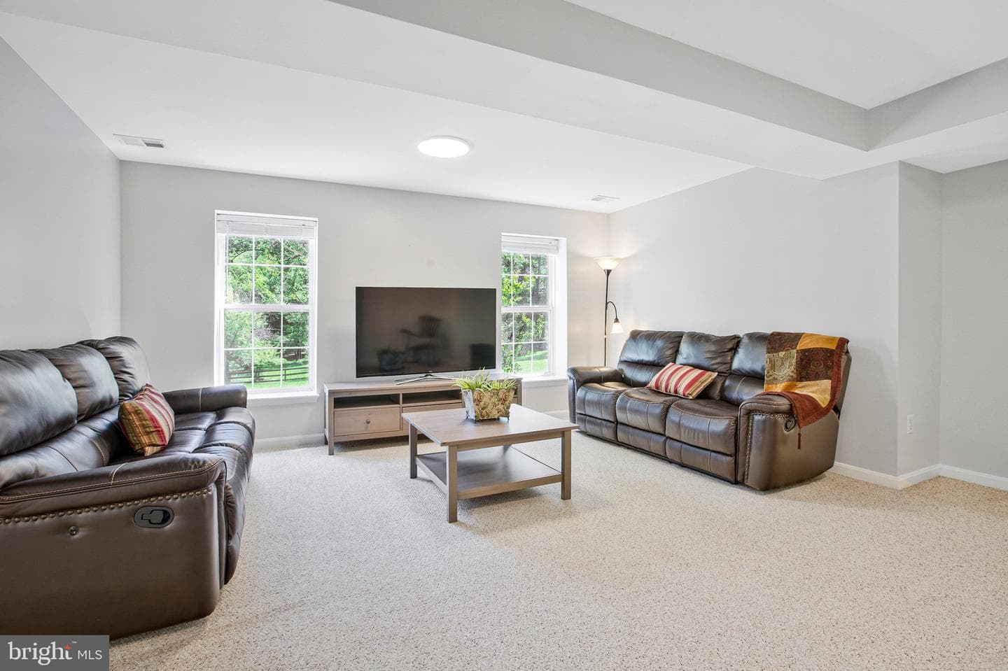 13215 Falls Road photo 21