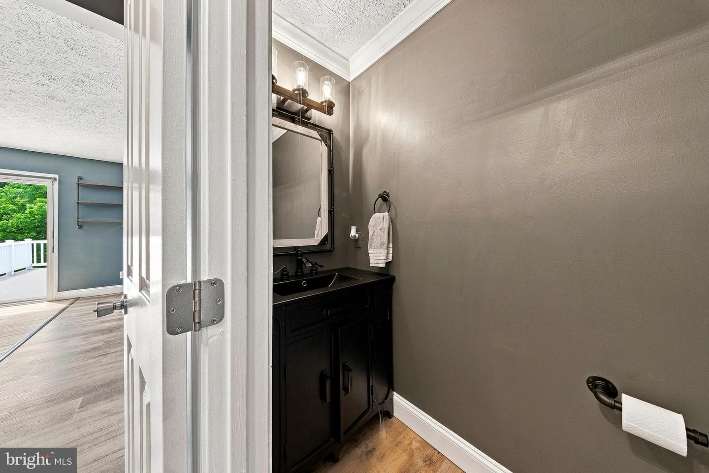 12424 Falls Road photo 14