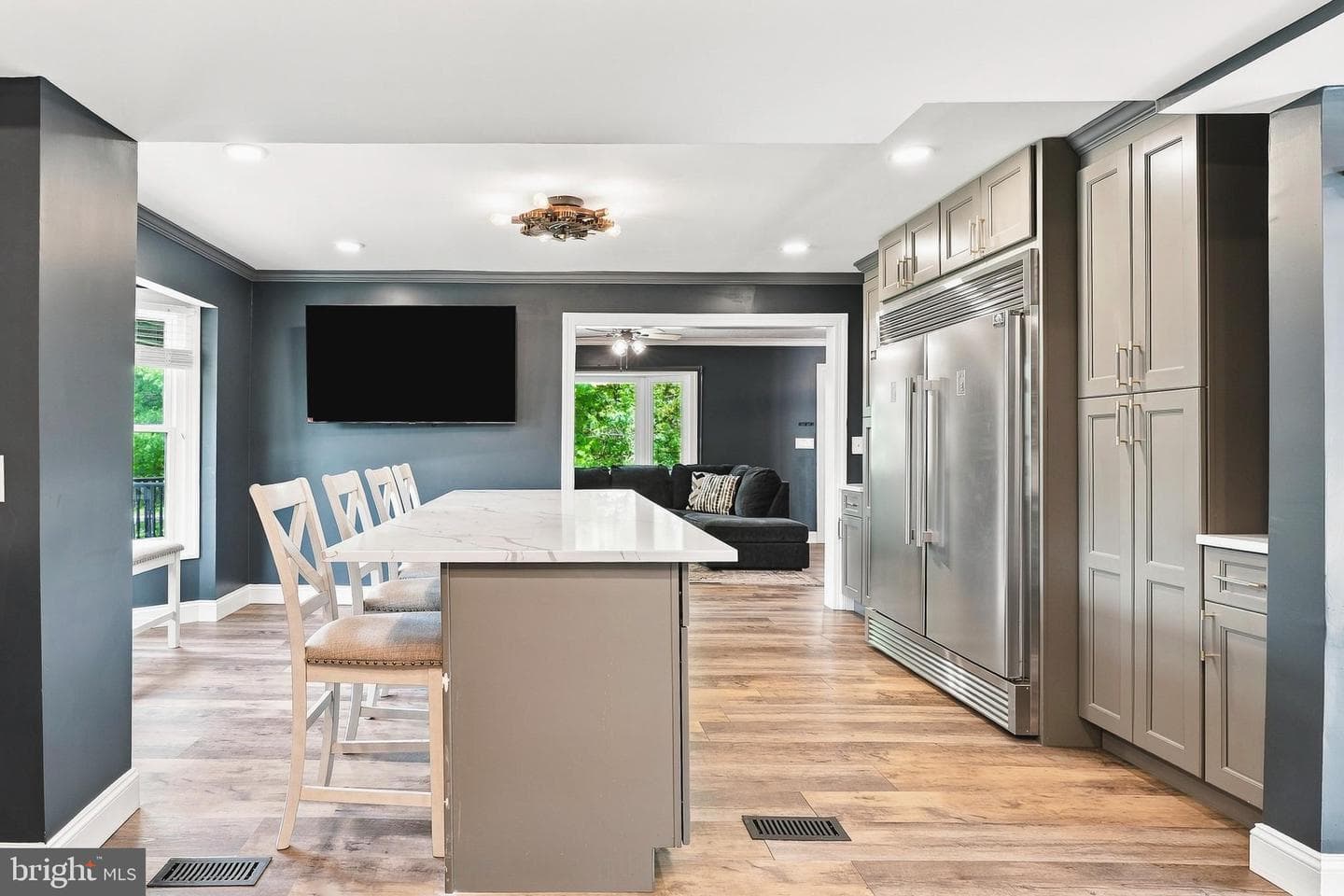 12424 Falls Road photo 23