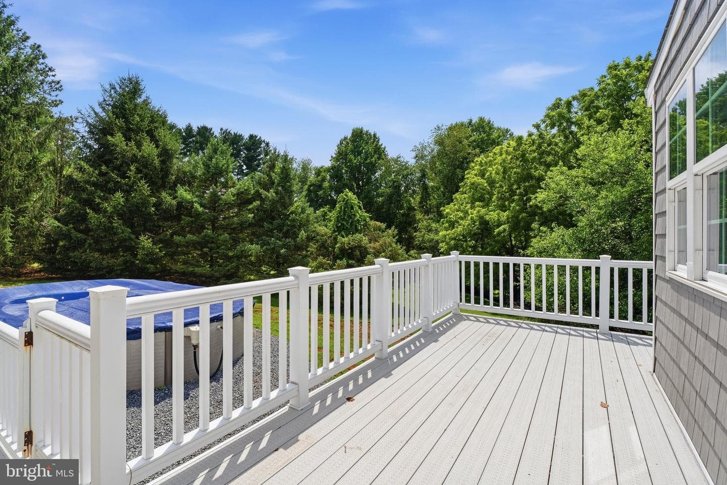 12424 Falls Road photo 37