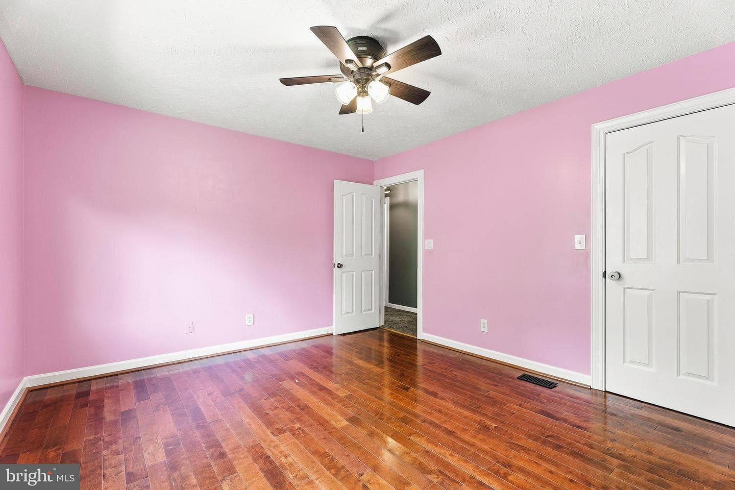 12424 Falls Road photo 57