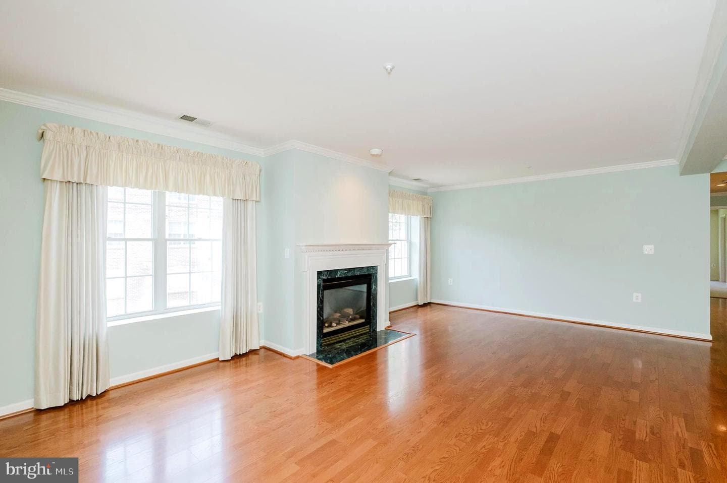 620 Straffan Drive #302 photo 7
