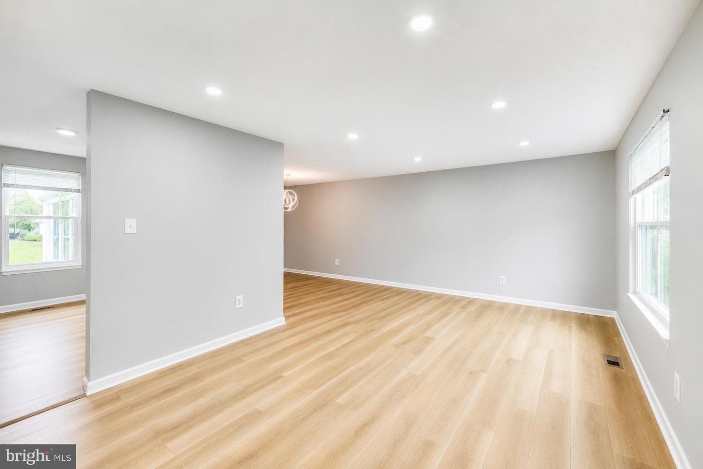 1414 King William Drive photo 11