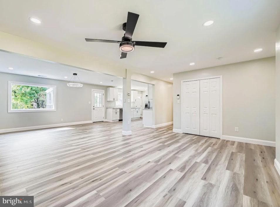 8903 Flagstone Circle photo 11
