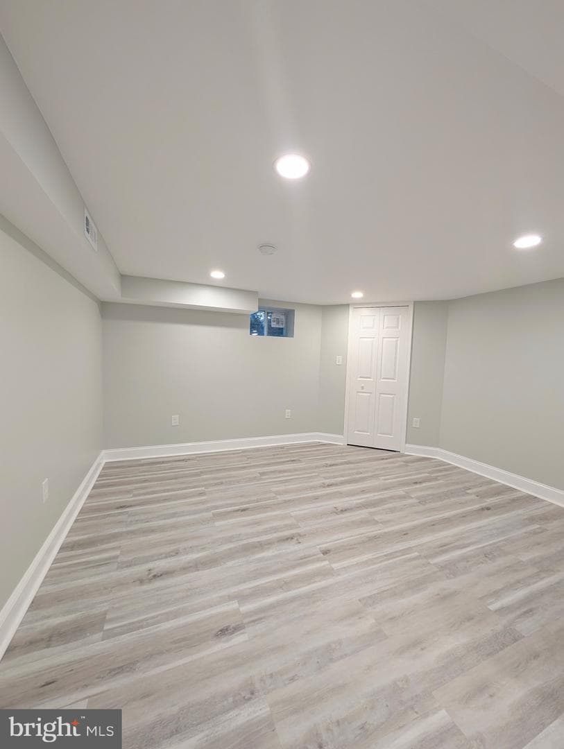 8903 Flagstone Circle photo 7