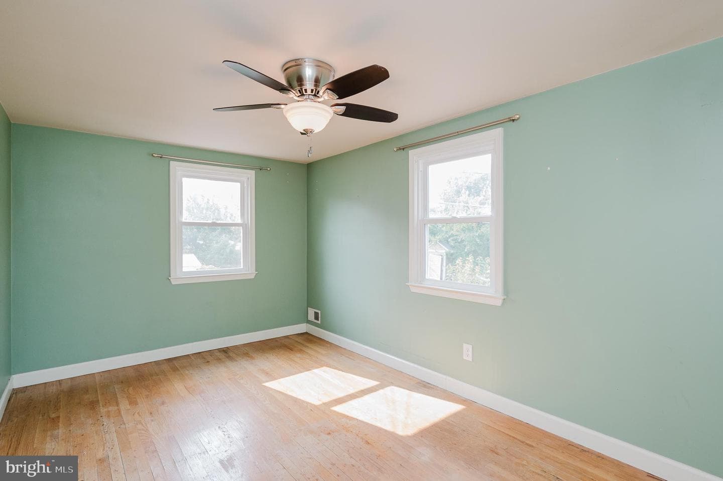 1509 Neighbors Avenue photo 22