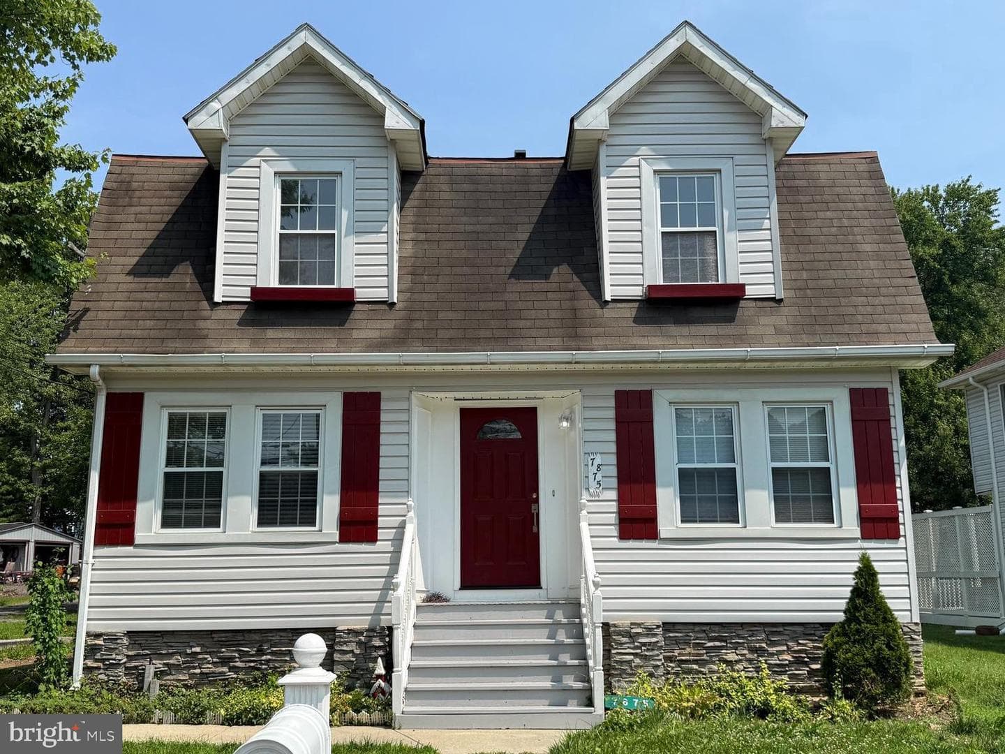 7875 Oakdale Avenue, Rosedale