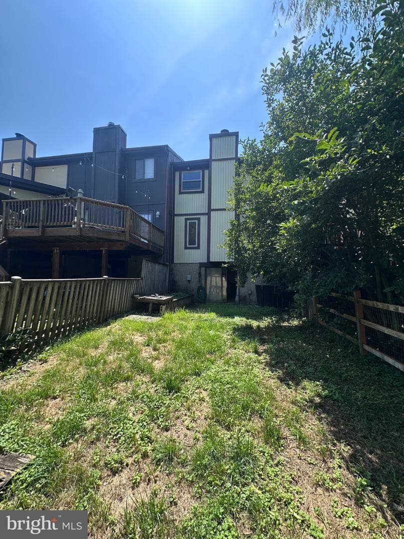 133 Bourbon Court photo 23