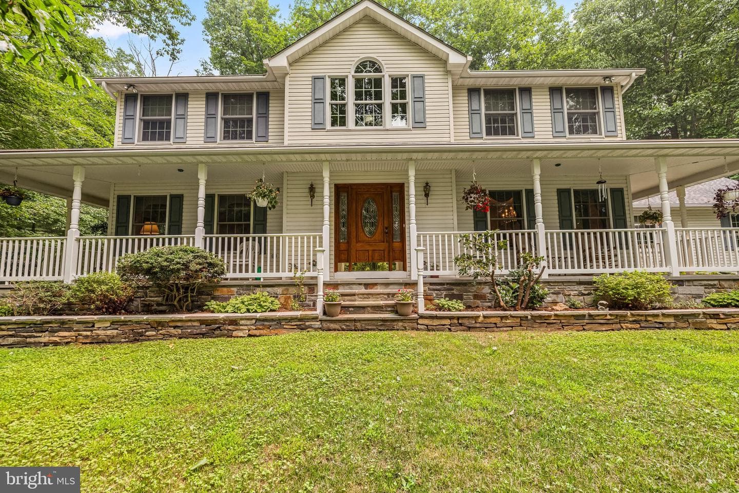 408 Kauffman Road photo 2