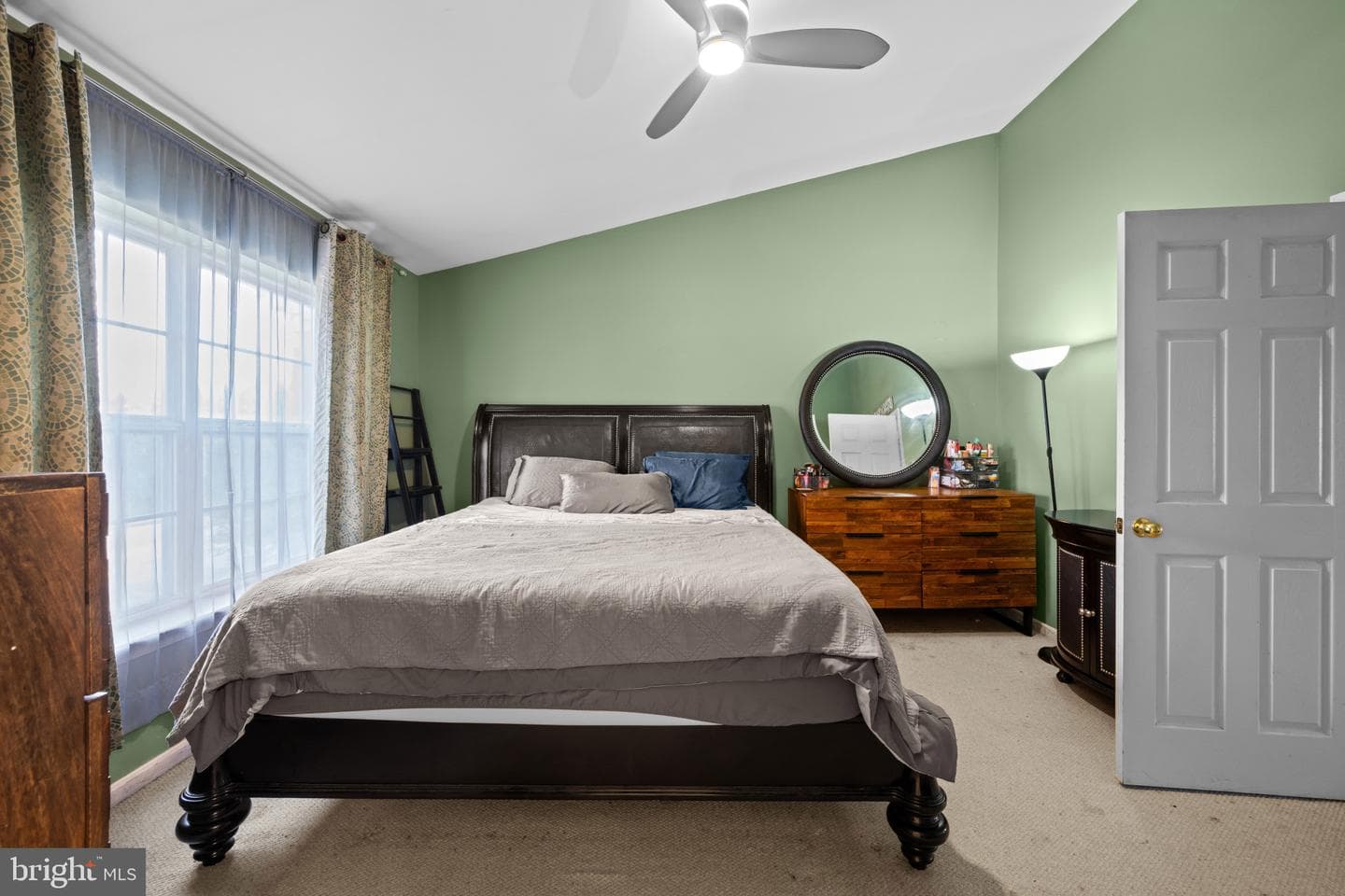 9523 Georgian Way photo 22