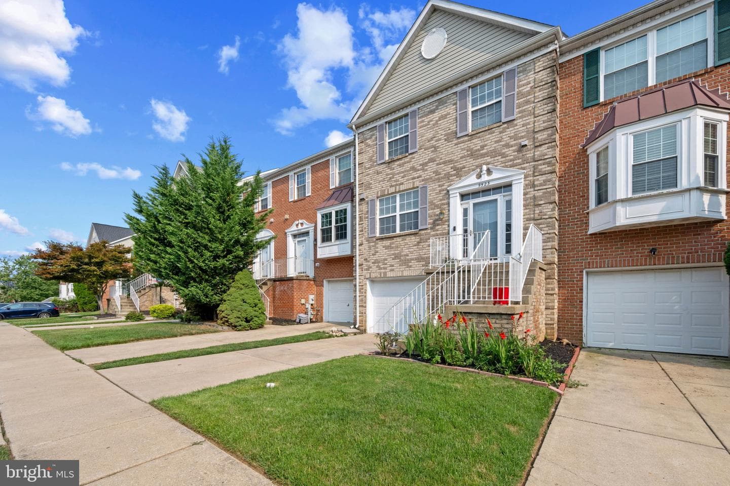 9523 Georgian Way photo 42
