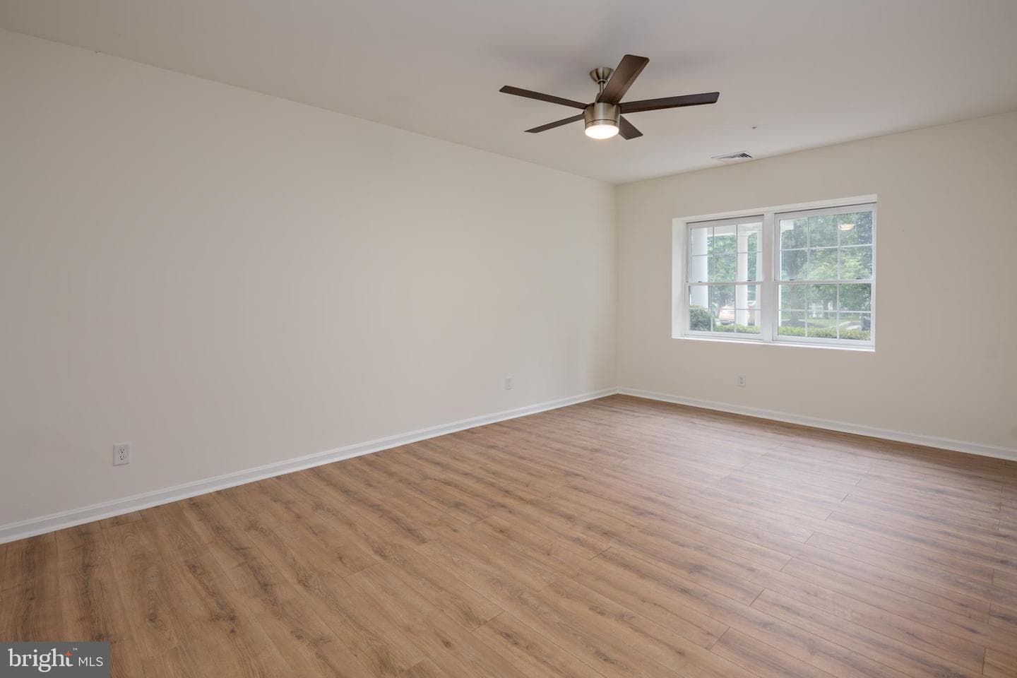 200 Belmont Forest Court #101 photo 16