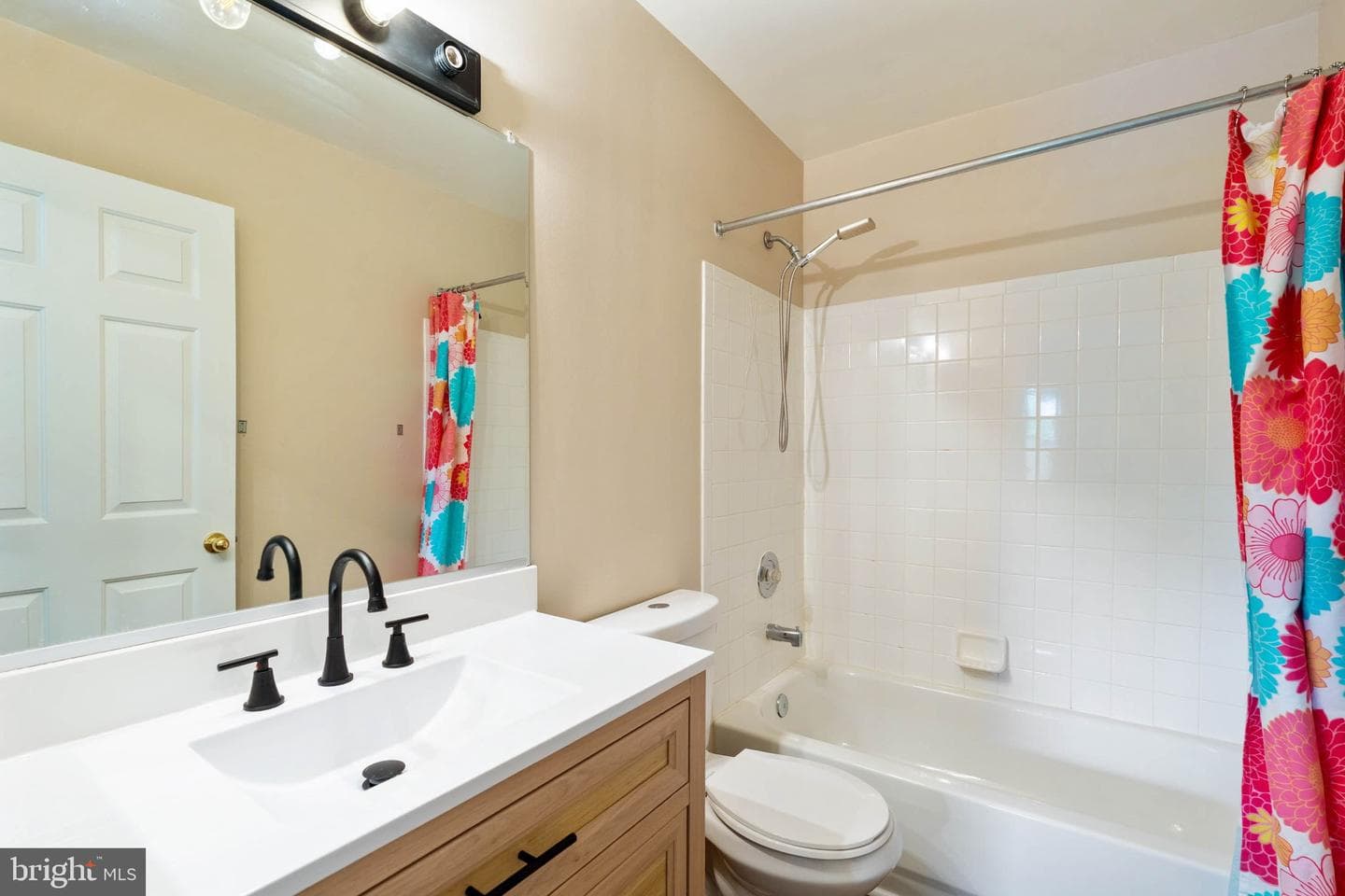 2428 Golders Green Court #2428 photo 24
