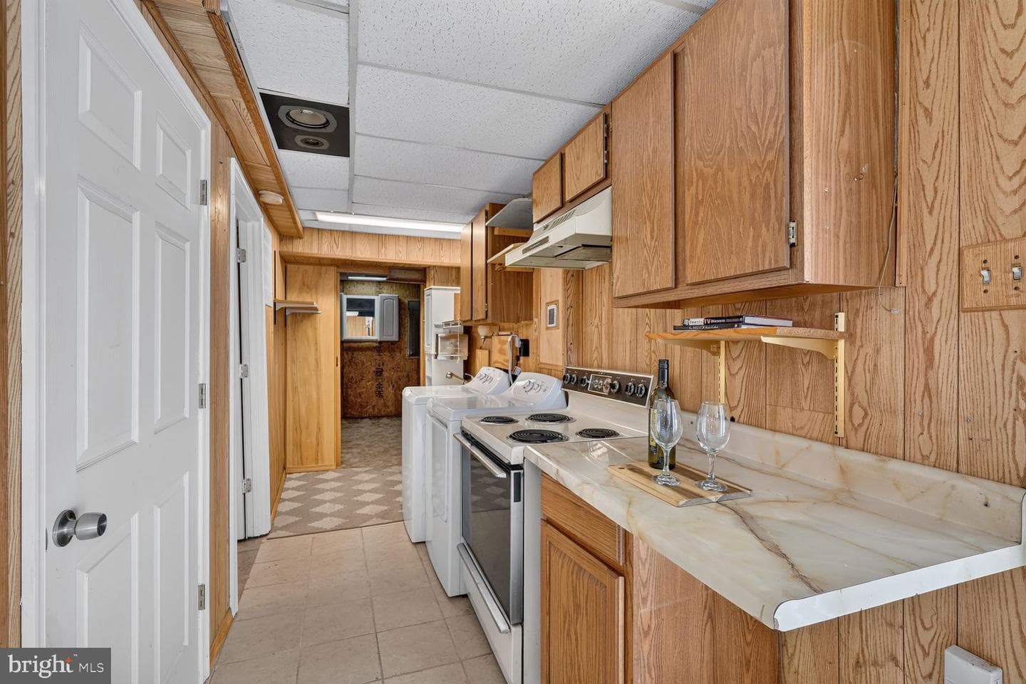 4225 Hanwell Road photo 22