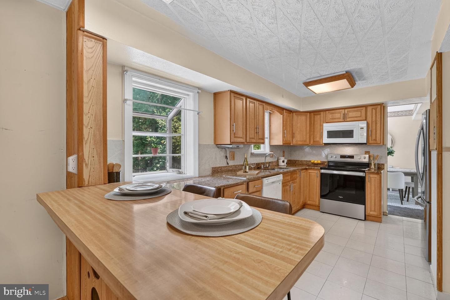 4225 Hanwell Road photo 8