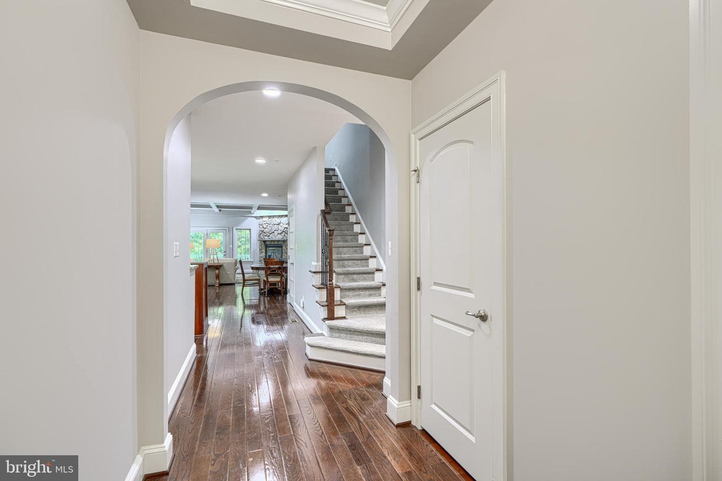 8608 Springvale Drive photo 5