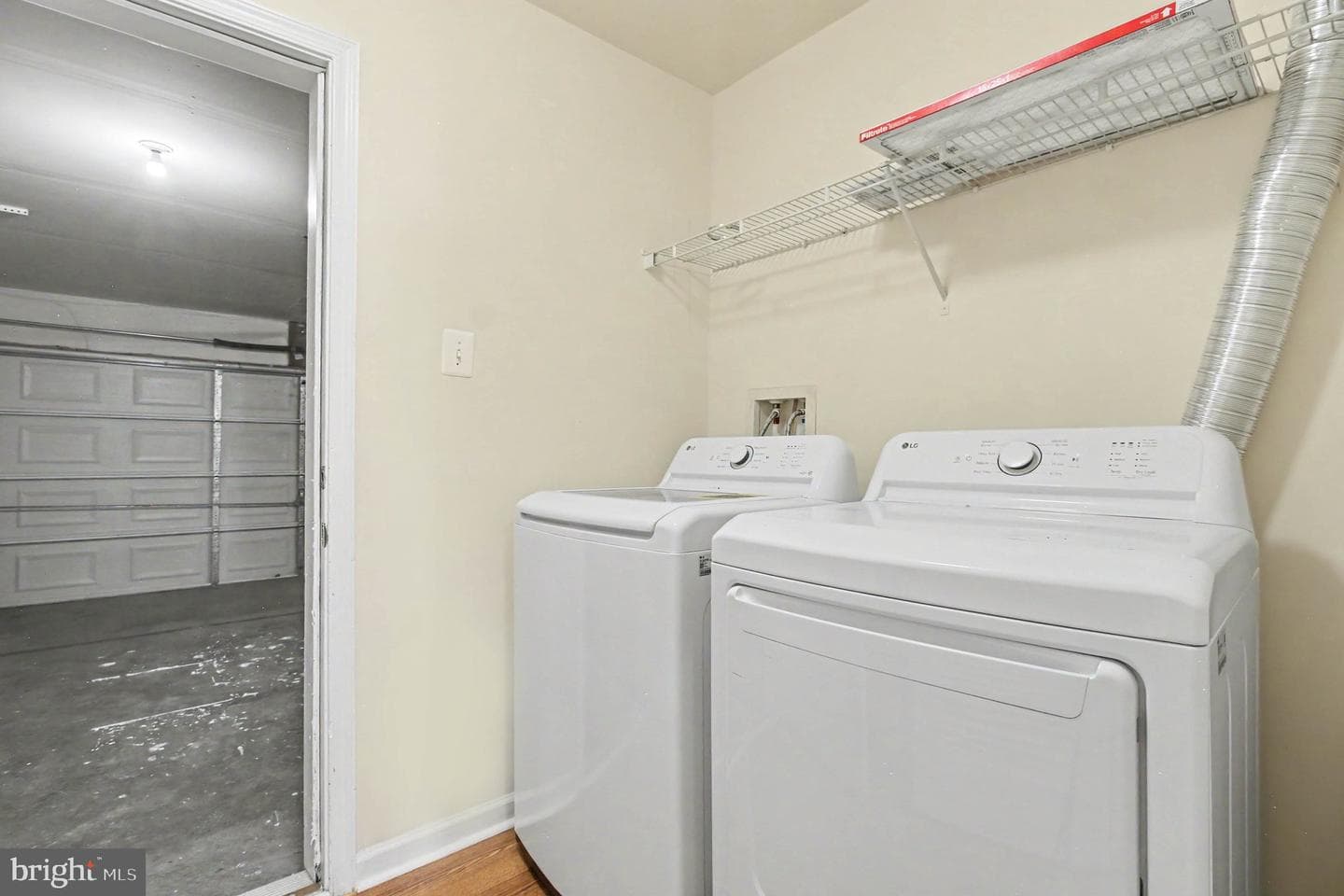 9715 Luguna Road photo 21