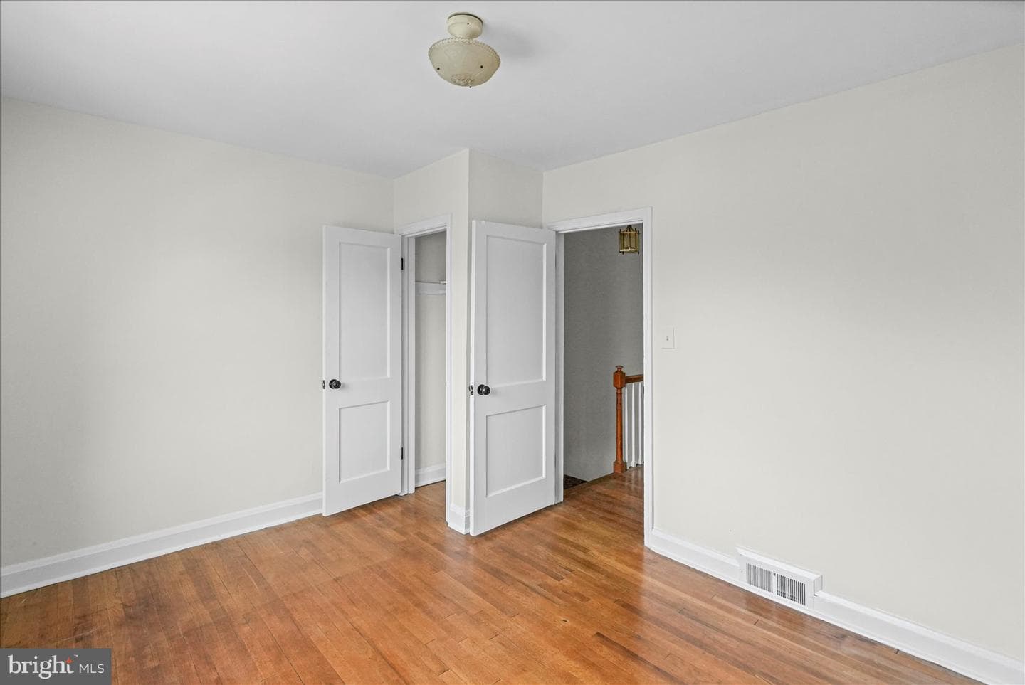 8113 Glen Gary Road photo 17