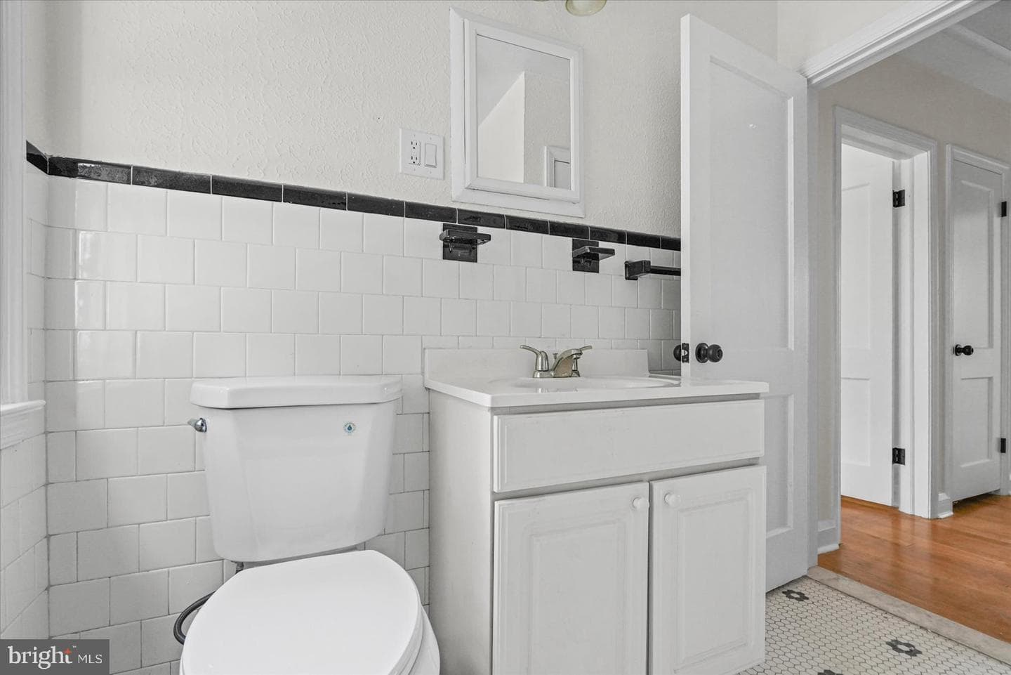 8113 Glen Gary Road photo 22