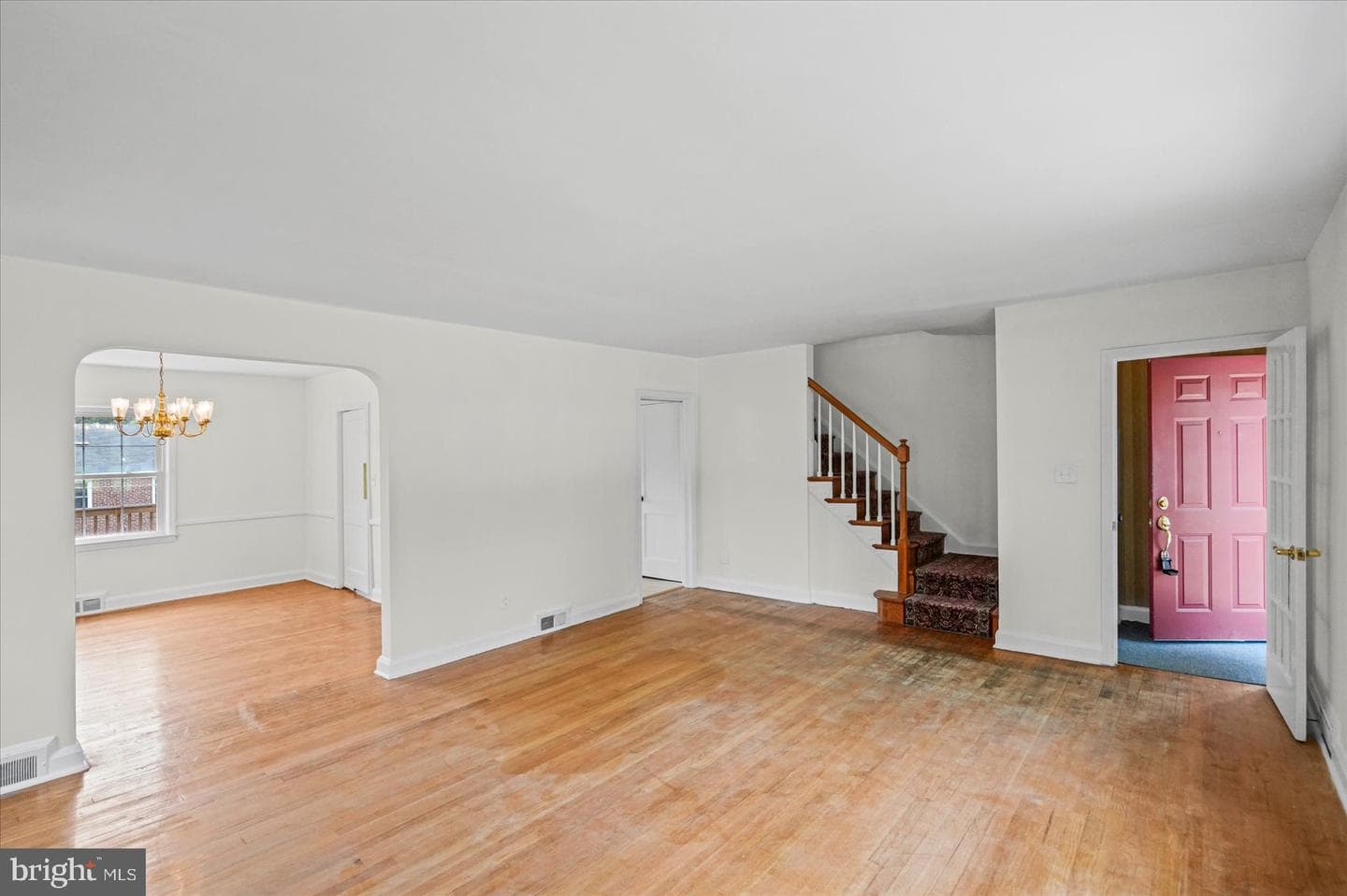 8113 Glen Gary Road photo 7