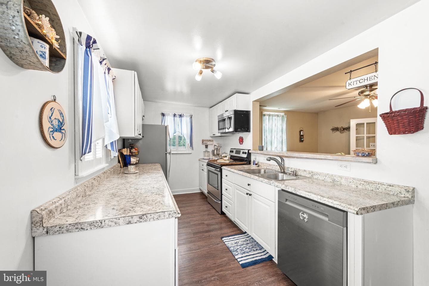 8011 Shore Road photo 11