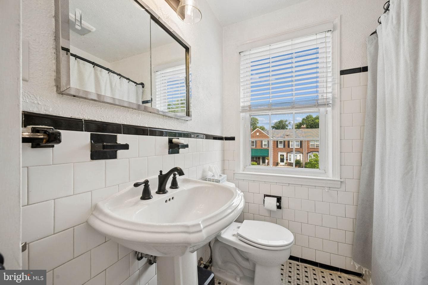 201 Brandon Road photo 22