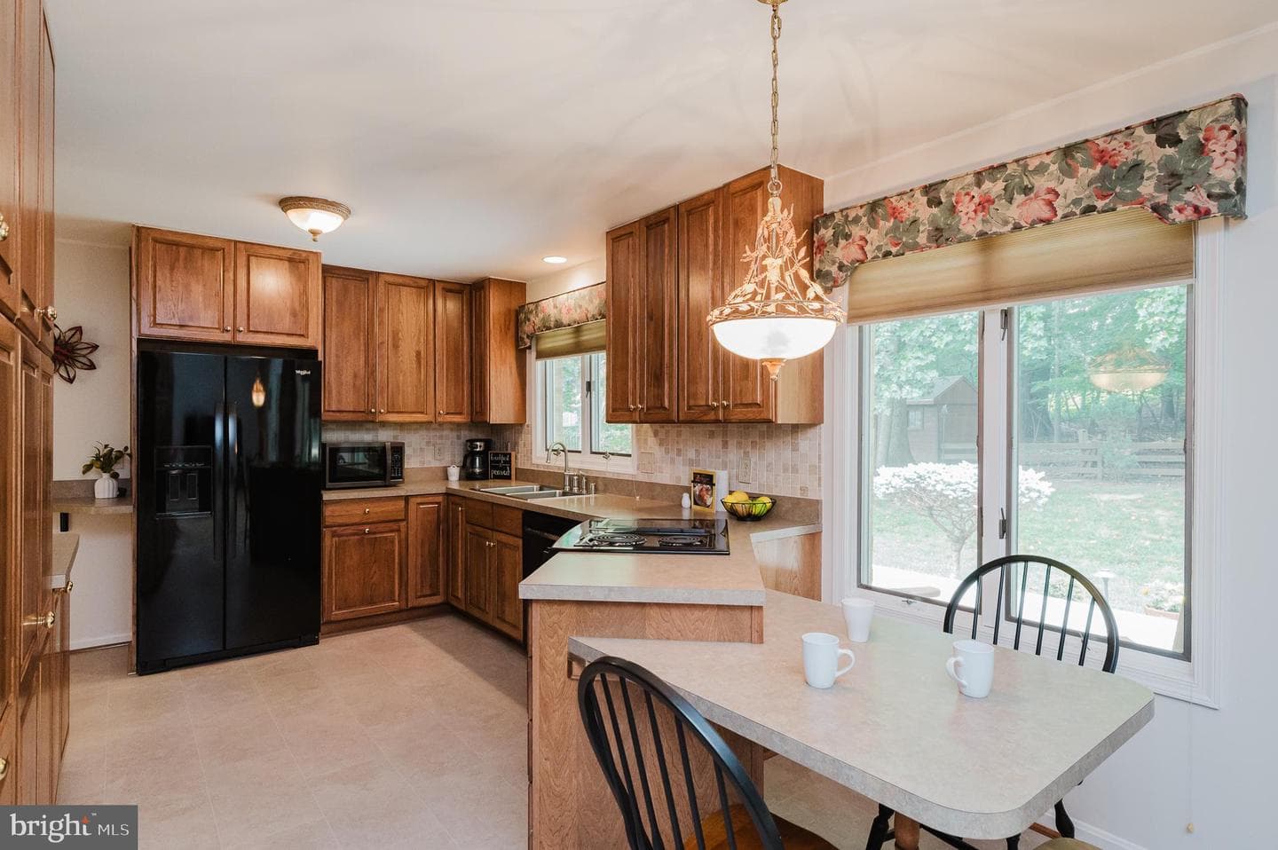 1421 Autumn Leaf Road photo 11