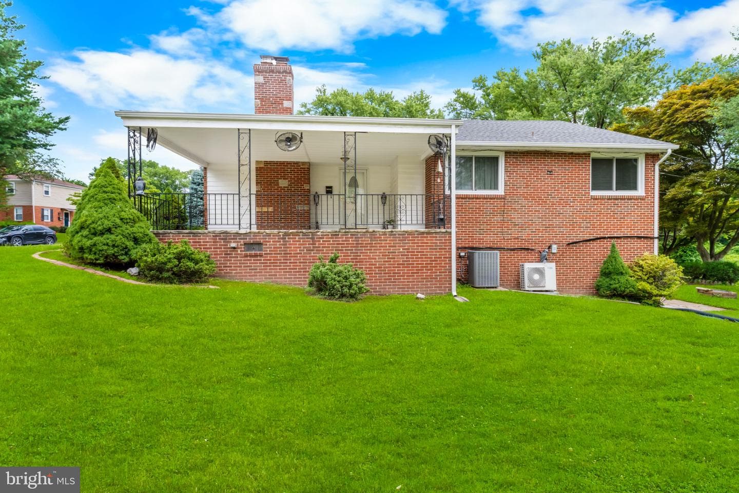 6723 Collinsdale Road photo 3