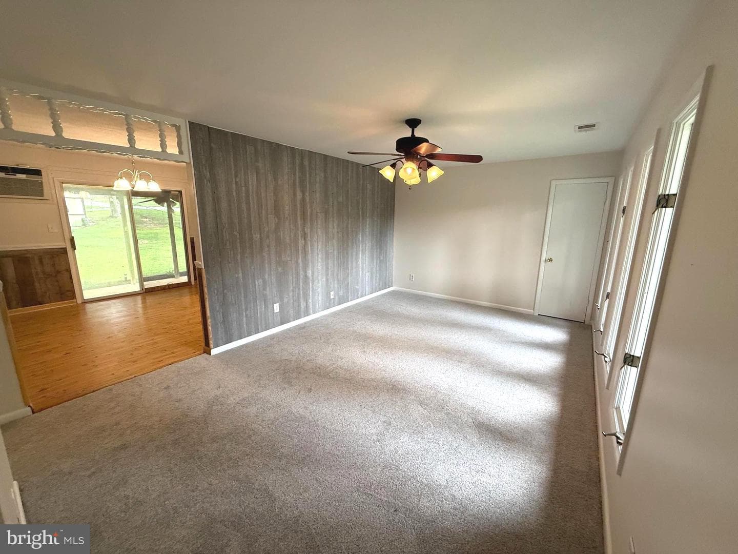 1418 Spring Avenue photo 21