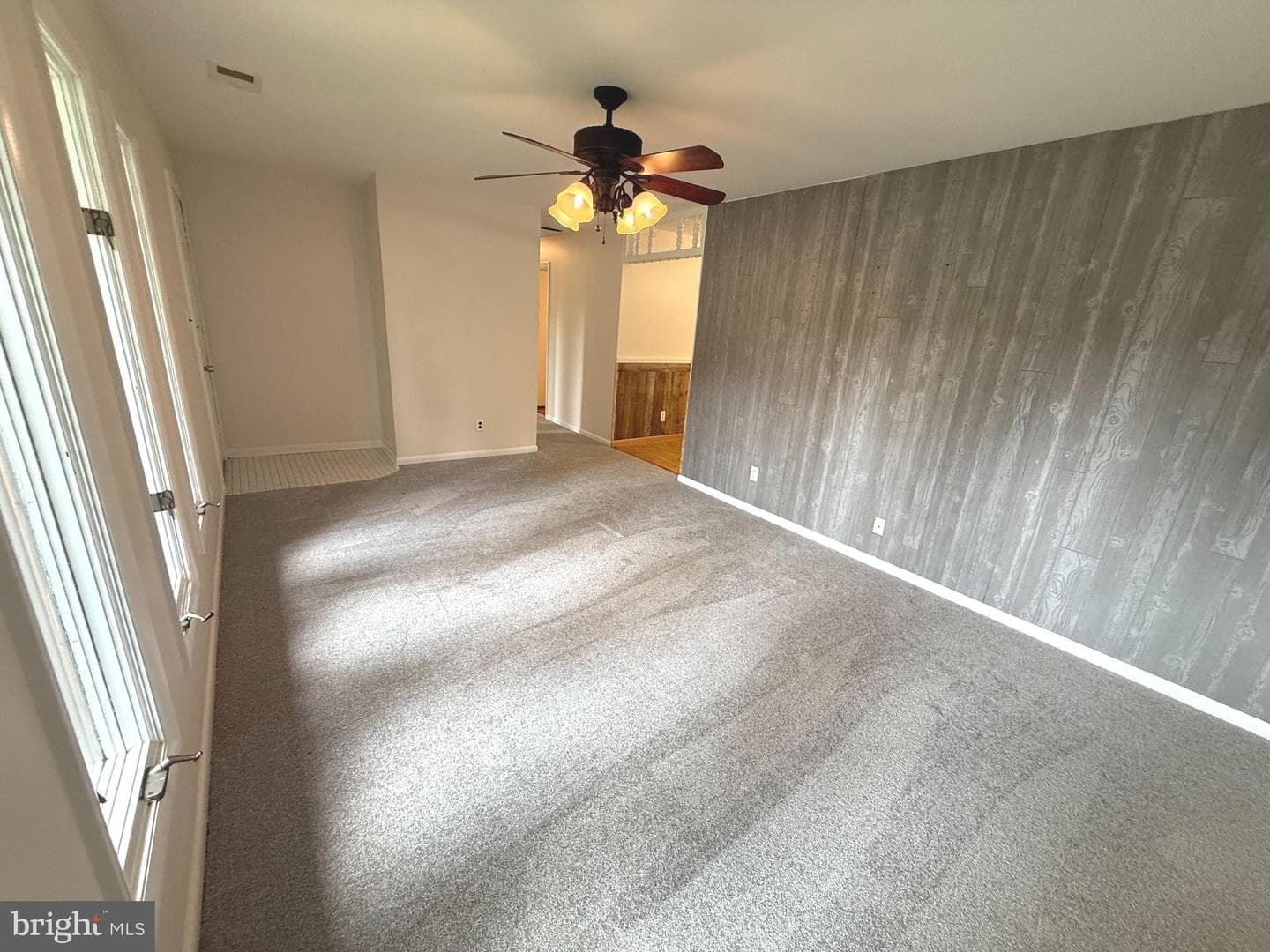 1418 Spring Avenue photo 23