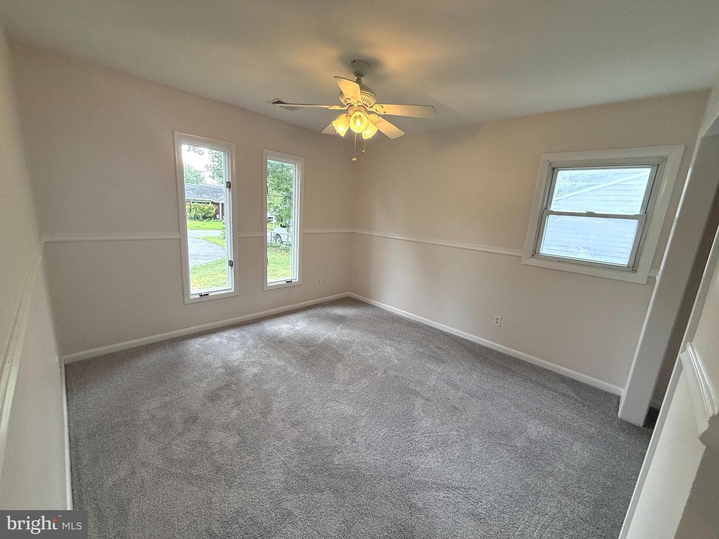 1418 Spring Avenue photo 30