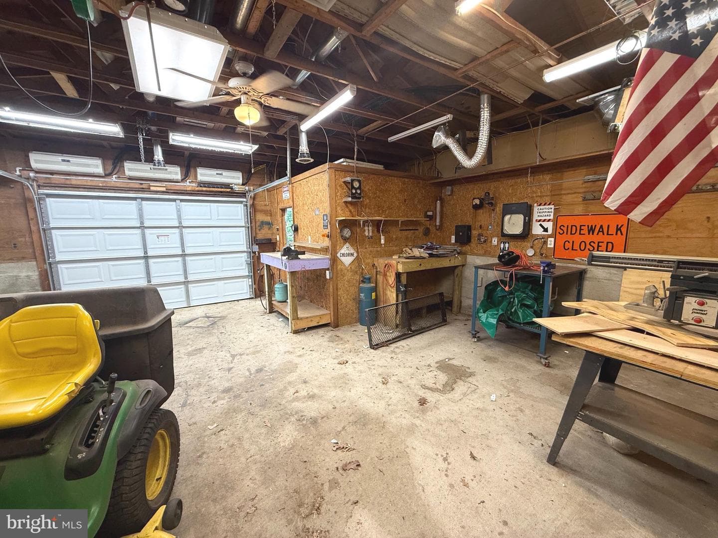 1418 Spring Avenue photo 44