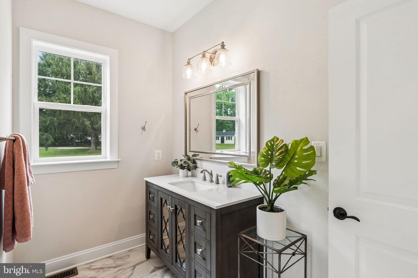 18207 Bunker Hill Road photo 46