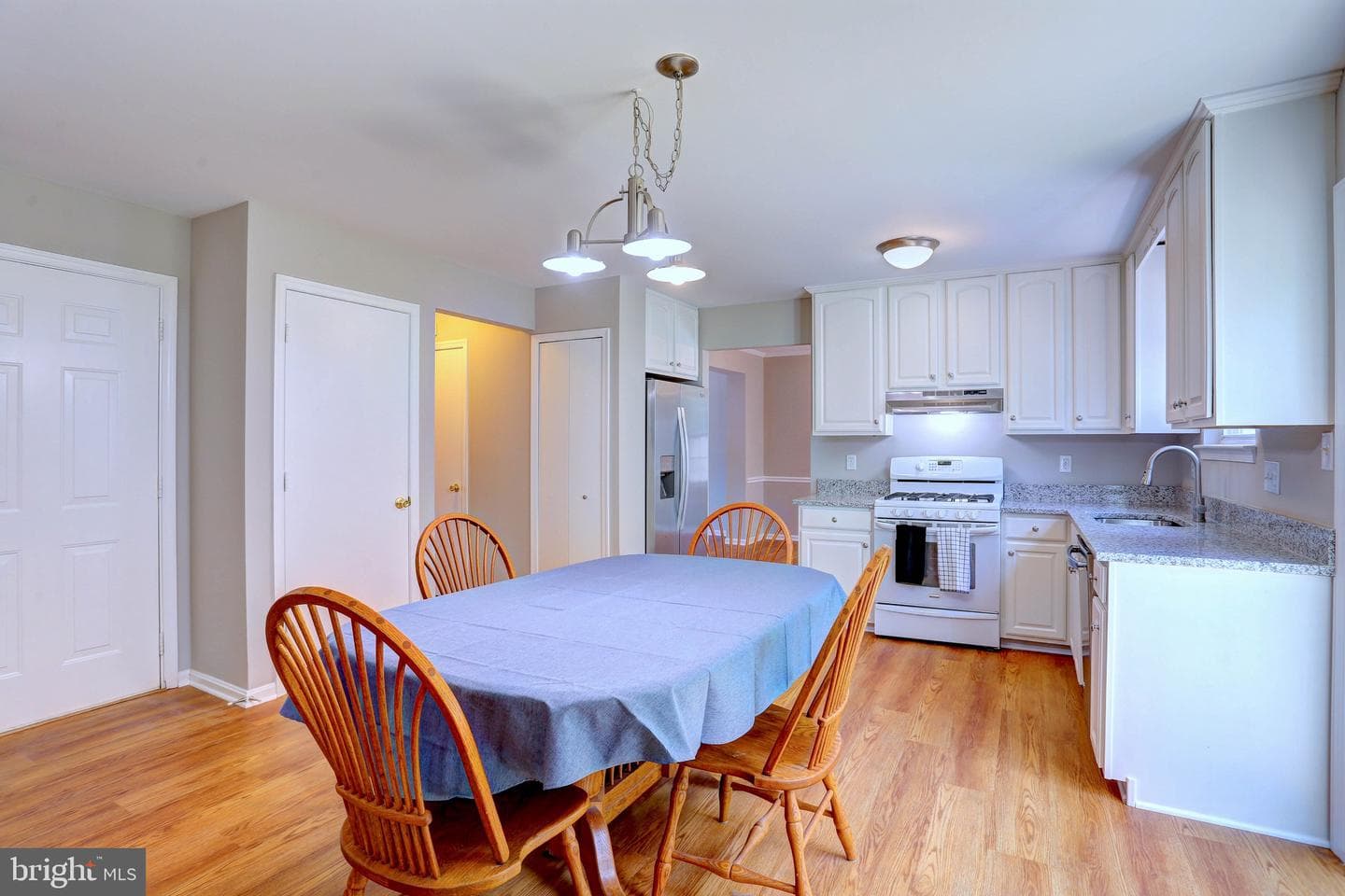 619 Cinnamon Tree Court photo 18