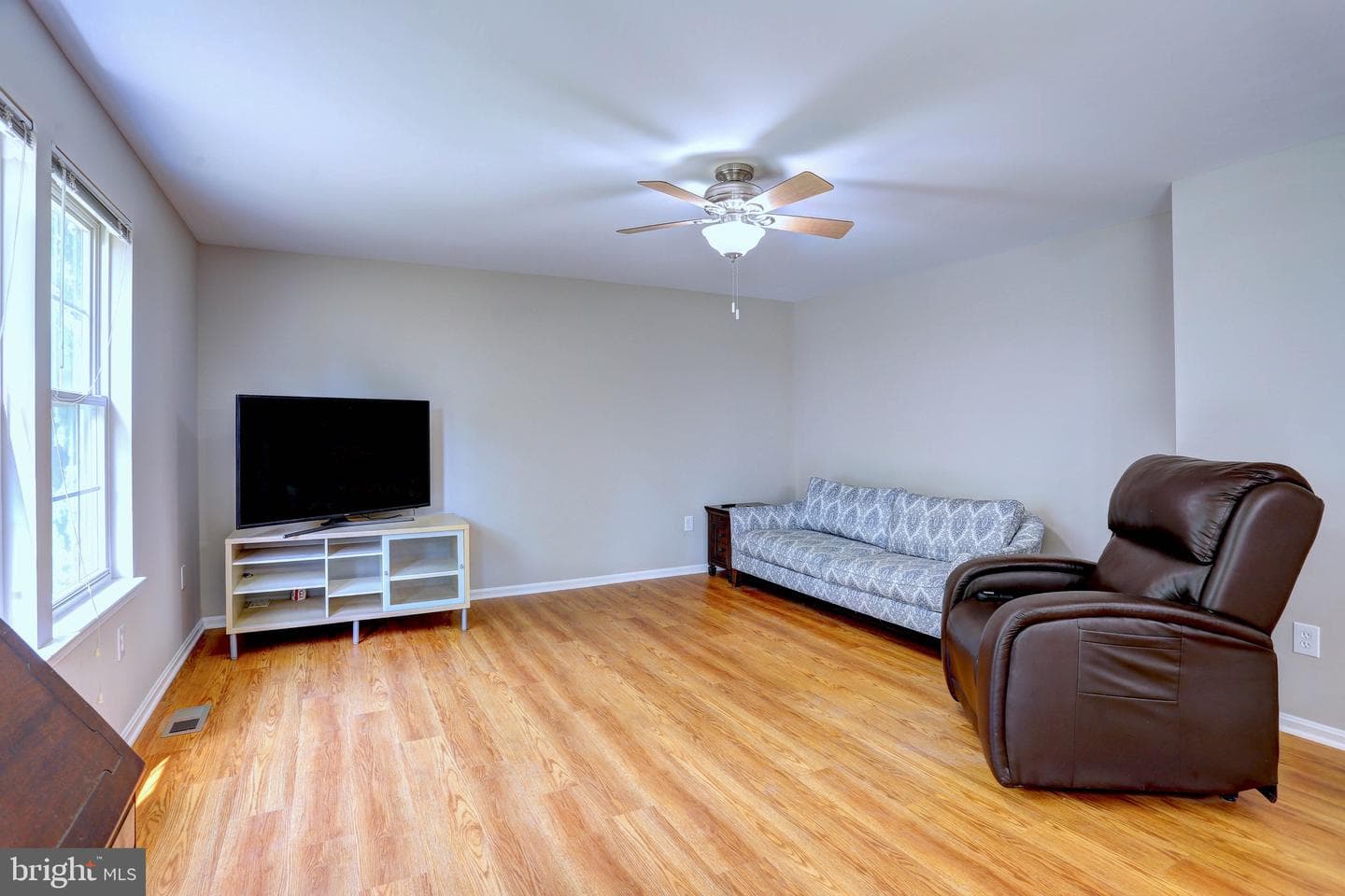 619 Cinnamon Tree Court photo 19